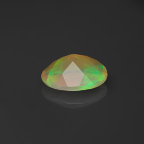 Ópalo multicolor natural de 0,76 ct, transparente, transparente / translúcido