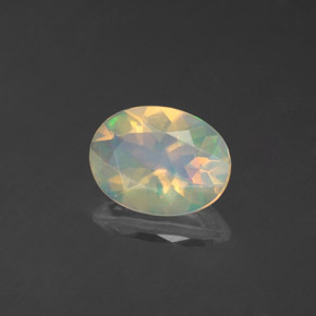 Ópalo multicolor natural de 0,83 ct, transparente, transparente / translúcido