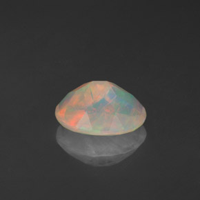 Ópalo multicolor natural de 0,89 ct, transparente, transparente / translúcido