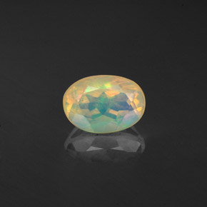 Ópalo multicolor natural de 0,59 ct, transparente, transparente / translúcido