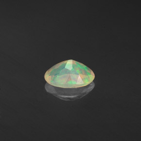 Ópalo multicolor natural de 0,36 ct, transparente, transparente / translúcido
