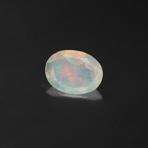Ópalo multicolor natural de 0,58 ct, transparente, transparente / translúcido