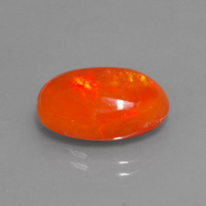 Ópalo naranja natural de 5,33 ct, corte óvalo, translúcido