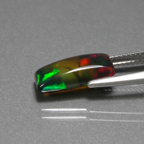 Ópalo Multicolor natural de 2.73 ct, Corte Baguette, Transparente / Translúcido