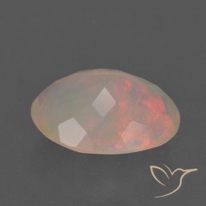 Ópalo Multicolor natural de 1.37 ct, Ovalada, Translúcido