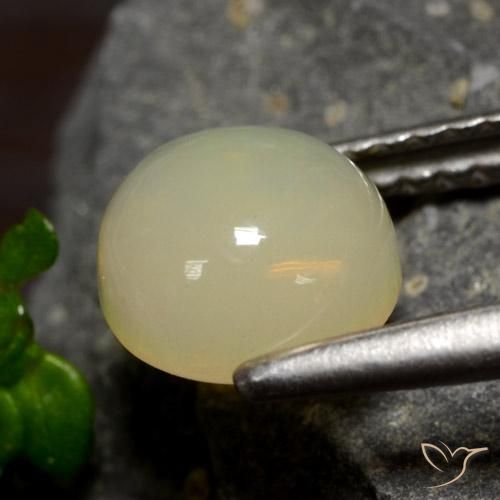 Ópalo Multicolor natural de 1.03 ct, Redondo, Translúcido
