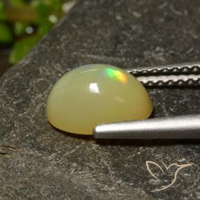 Ópalo Multicolor natural de 1.37 ct, Ovalada, Translúcido