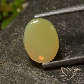 Ópalo Multicolor natural de 1.37 ct, Ovalada, Translúcido