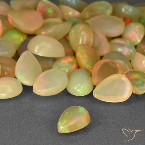 Ópalo Multicolor natural de 0.45 ct, En forma de pera, Transparente