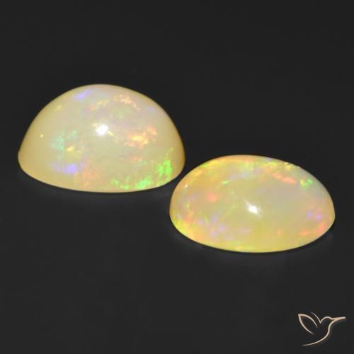 Gemas de Ópalo Multicolor natural de 2.50 ct, Ovalada, Translúcido