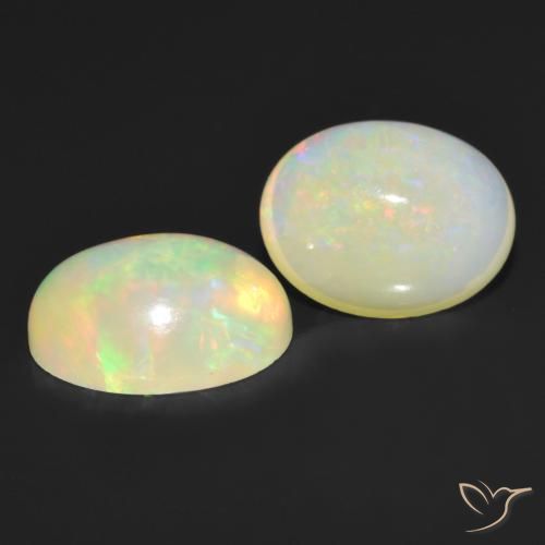 Gemas de Ópalo Multicolor natural de 2.70 ct, Ovalada, Translúcido