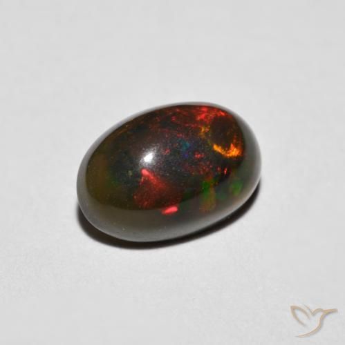 Ópalo Multicolor natural de 0.75 ct, Ovalada, Opaco