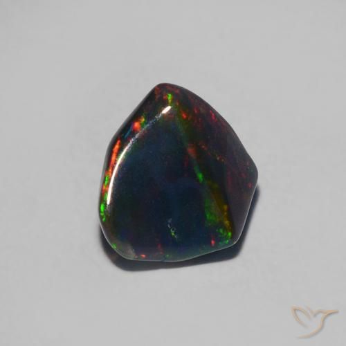 0.56ct Natural Multicolor Ópalo, Elegante, Translúcido