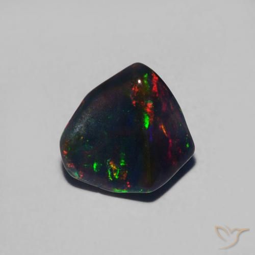 Ópalo Multicolor natural de 0.56 ct, Elegante, Translúcido