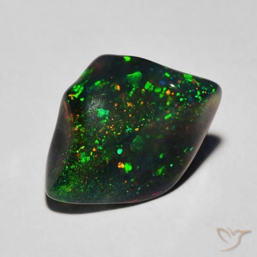 Ópalo Multicolor natural de 2.36 ct, Elegante, Translúcido