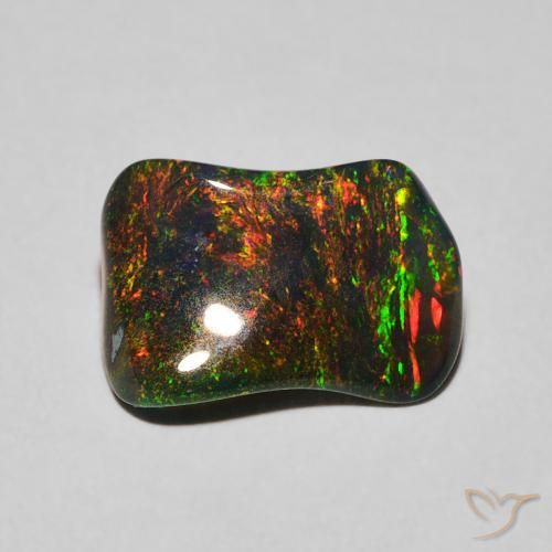 Ópalo Multicolor natural de 1.54 ct, Elegante, Translúcido