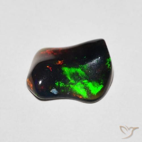 Ópalo Multicolor natural de 0.78 ct, Elegante, Translúcido