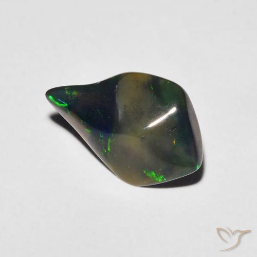 Ópalo Multicolor natural de 0.91 ct, Elegante, Translúcido