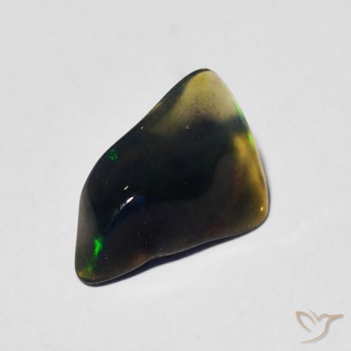 Ópalo Multicolor natural de 0.70 ct, Elegante, Translúcido