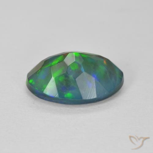 Ópalo Multicolor natural de 2.05 ct, Ovalada, Translúcido