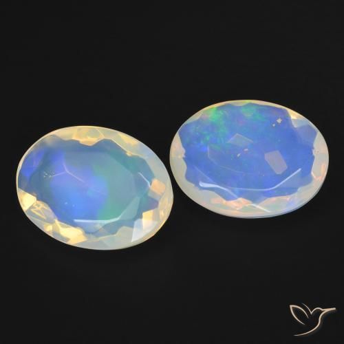 Gemas de Ópalo Multicolor natural de 2.89 ct, Ovalada, Transparente