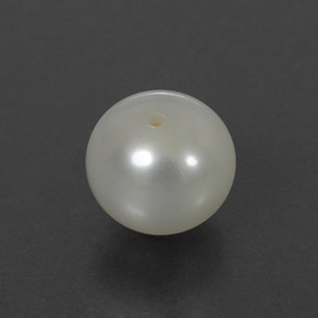 Perla crema natural de 3,50 ct, esfera / bola, opaco