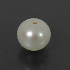 Perla crema natural de 3,75 ct, esfera / bola, opaco