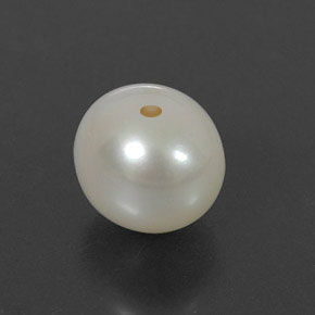 Perla Crema natural de 3.82 ct, Esfera / Bola, Opaco