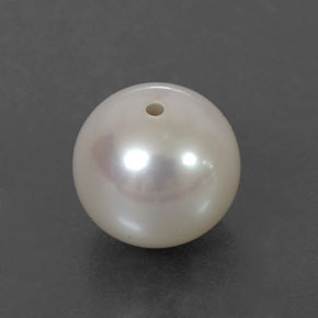Perla crema natural de 3,81 ct, esfera / bola, opaco