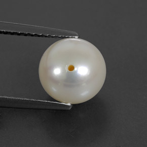 Perla blanco natural de 3,93 ct, esfera / bola, opaco