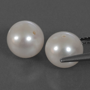 Gemas de perla blanco natural de  ct, esfera / bola, opaco