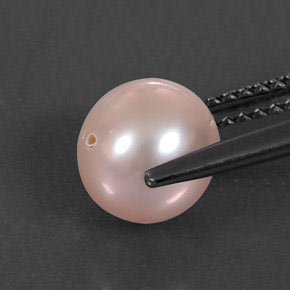 Perla rosa natural de 2,69 ct, esfera / bola, opaco