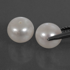 Gemas de Perla Blanco plateado natural de  ct, Esfera / Bola, Opaco
