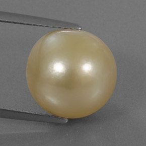 Perla amarillo natural de 13,12 ct, esfera / bola, opaco