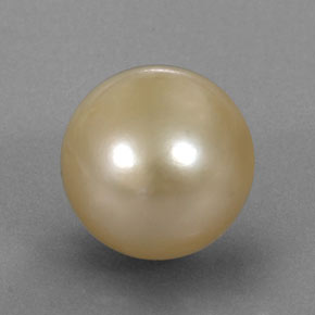 Perla amarillo natural de 12,49 ct, esfera / bola, opaco