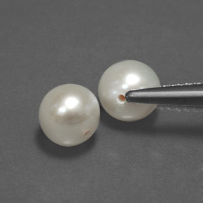 Gemas de perla crema natural de  ct, esfera / bola, opaco
