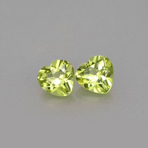 Gemas de peridoto verde natural de  ct, forma de corazón, VS