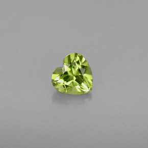 Peridoto verde natural de 0,56 ct, forma de corazón, VS