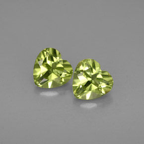 Gemas de peridoto verde natural de  ct, forma de corazón, VS