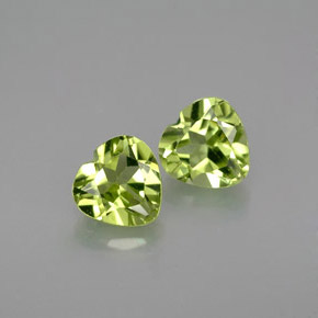 Gemas de peridoto verde natural de  ct, forma de corazón, VS