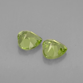Gemas de peridoto verde natural de  ct, forma de corazón, VS