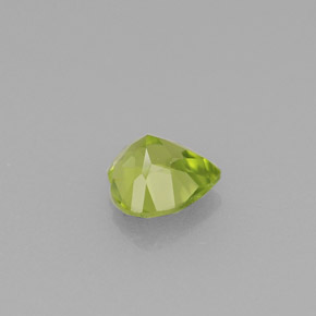 Peridoto verde natural de 0,52 ct, forma de corazón, VS