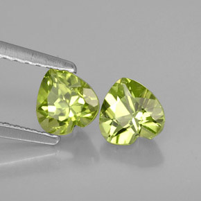 Gemas de peridoto verde natural de  ct, forma de corazón, VS