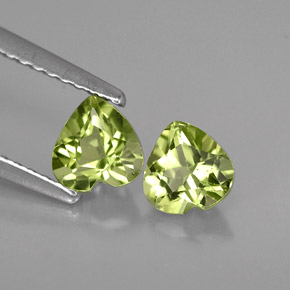 Gemas de peridoto verde natural de  ct, forma de corazón, VVS-VS