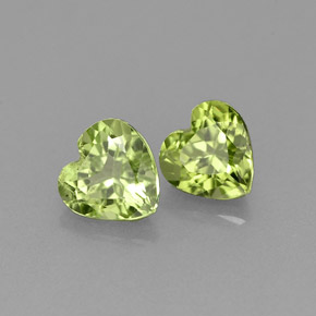 Gemas de peridoto verde natural de  ct, forma de corazón, VVS-VS