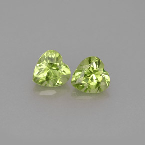 Gemas de peridoto verde natural de  ct, forma de corazón, VS