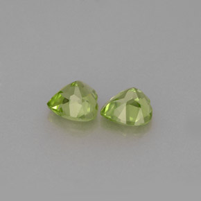 Gemas de peridoto verde natural de  ct, forma de corazón, VS