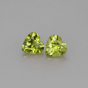 Gemas de peridoto verde natural de  ct, forma de corazón, VVS-VS