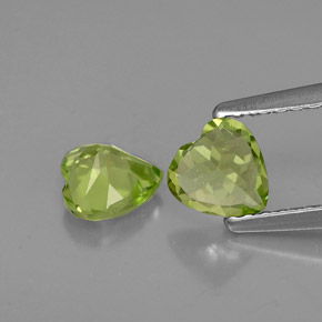 Gemas de peridoto verde natural de  ct, forma de corazón, VS