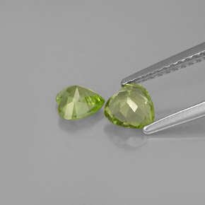 Gemas de peridoto verde natural de  ct, forma de corazón, VS